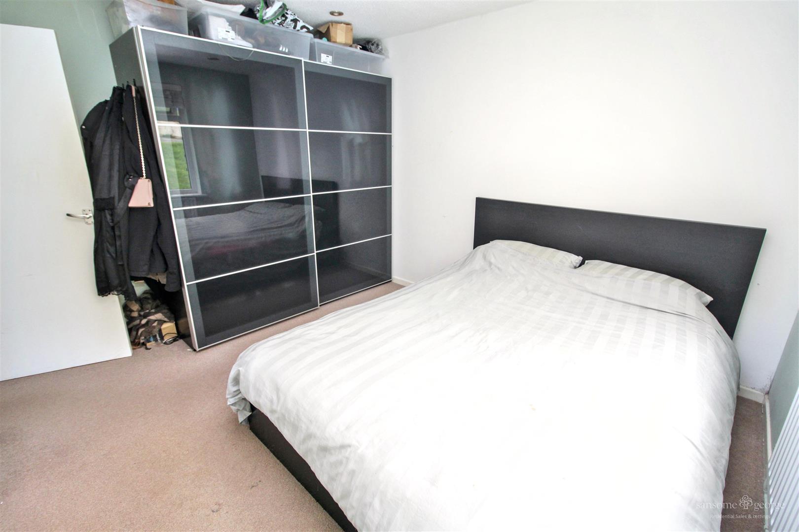 Starlings Drive, Tilehurst, Reading
